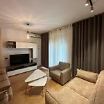 Cozy apartment near Artificial Lake
