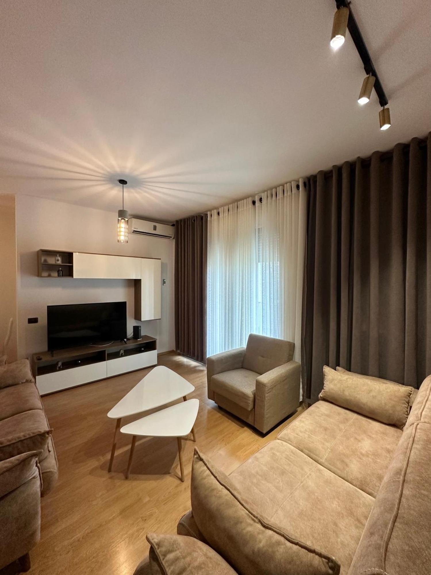 Apartament Cozy Near Artificial *